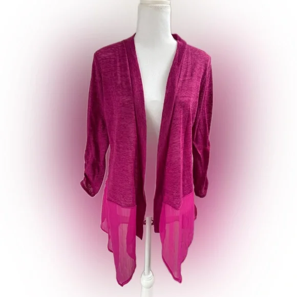 Magenta Cardigan with beautiful back detail - Picture 3 of 8